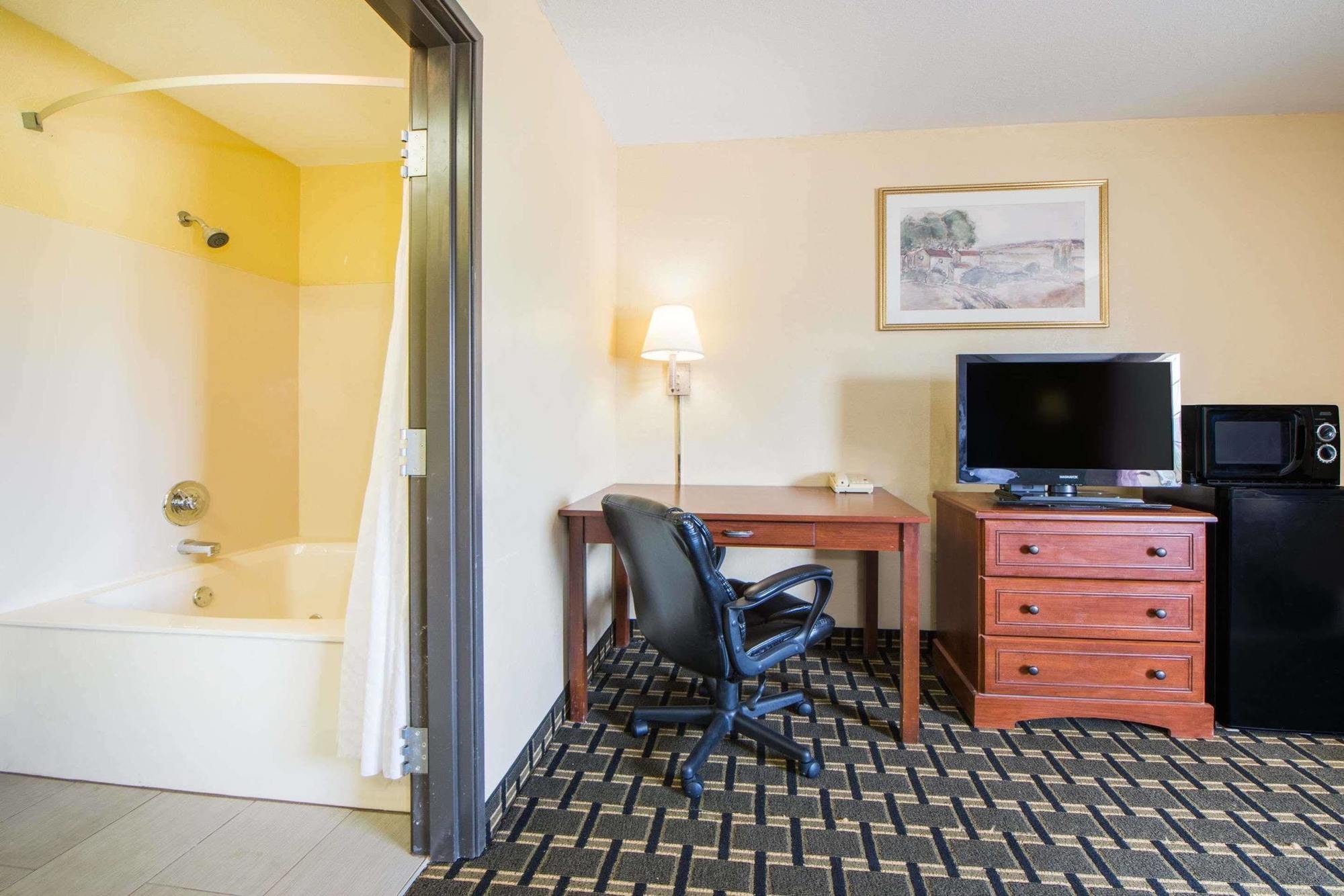 ชัวร์สเตย์ พลัส โฮเต็ล บาย เบสต์เวสเทิร์น ทัลซา อีสต์ Hotel ภายนอก รูปภาพ